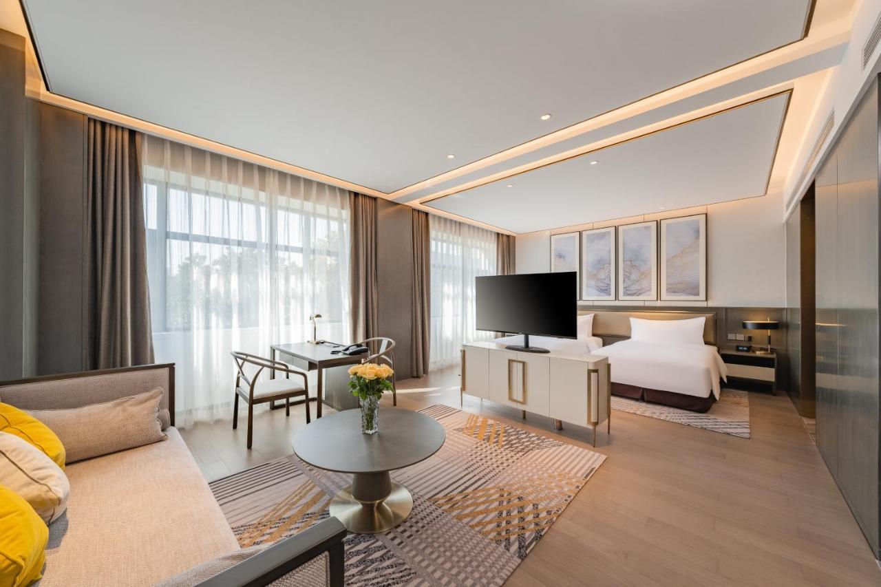 Holiday Inn Zhengzhou Zhongzhou By Ihg Exterior foto
