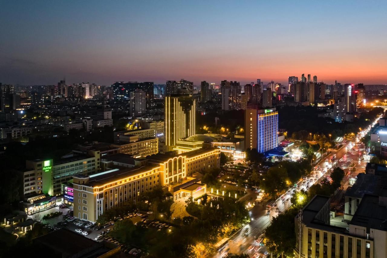 Holiday Inn Zhengzhou Zhongzhou By Ihg Exterior foto