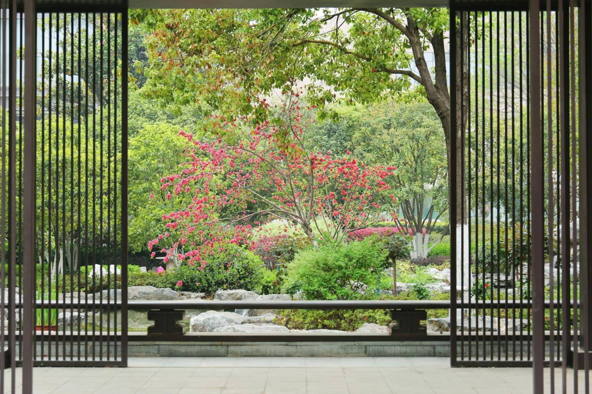 Holiday Inn Zhengzhou Zhongzhou By Ihg Exterior foto