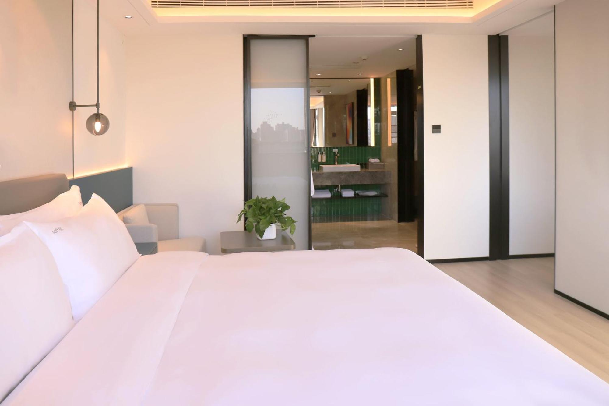 Holiday Inn Zhengzhou Zhongzhou By Ihg Exterior foto